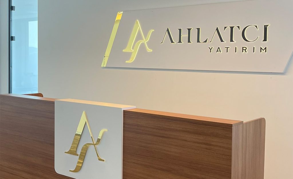 Ahlatçı Yatırım Ofis Dekorasyonu
